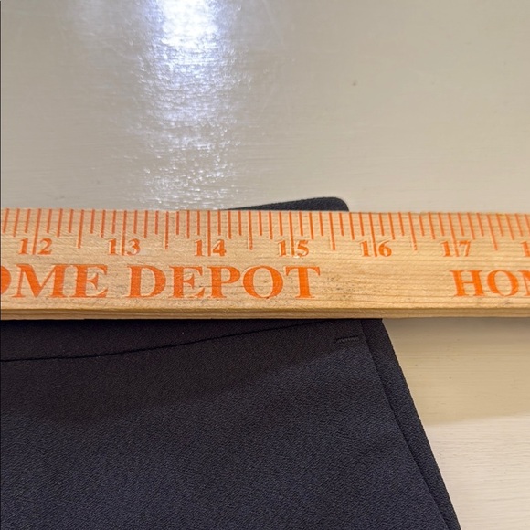 J. Crew Crepe straight-leg cropped pant Size 6 - Picture 10 of 13